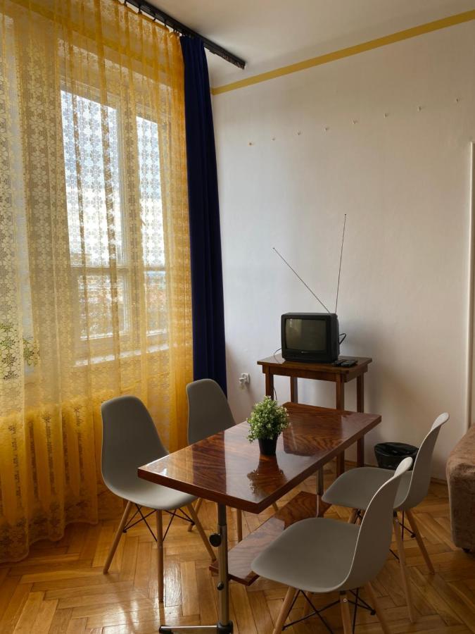 Vintage Rooms In Old Town Краков Экстерьер фото