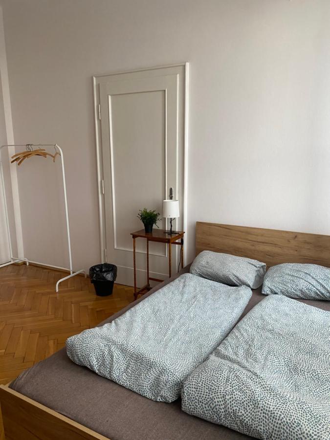 Vintage Rooms In Old Town Краков Экстерьер фото